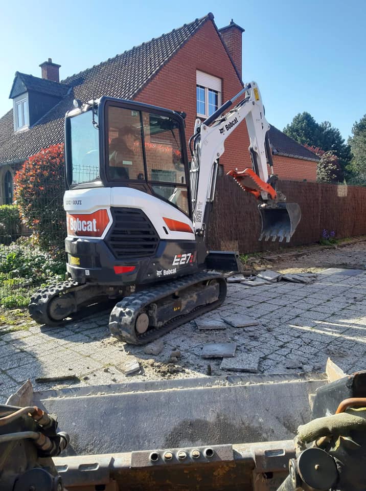 279004867 330920422475863 5174640351197488501 n